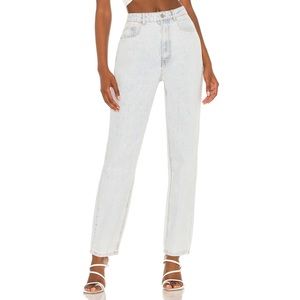 DYLN Nakita Jeans in Light Blue straight leg high waist denim